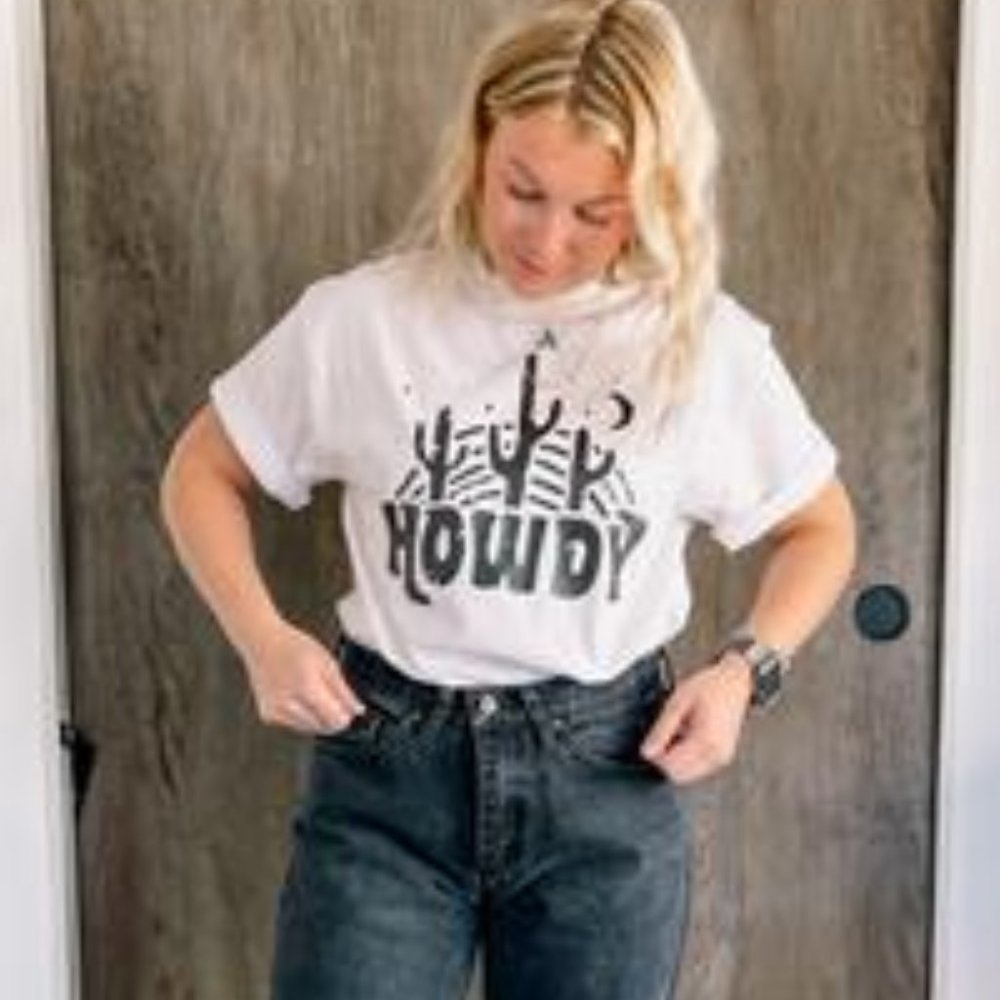 HOWDY Handmade Graphic Tee - Picture 6 of 6